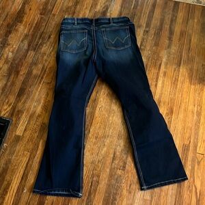 Wrangler Q Baby Ultimate Riding Jean